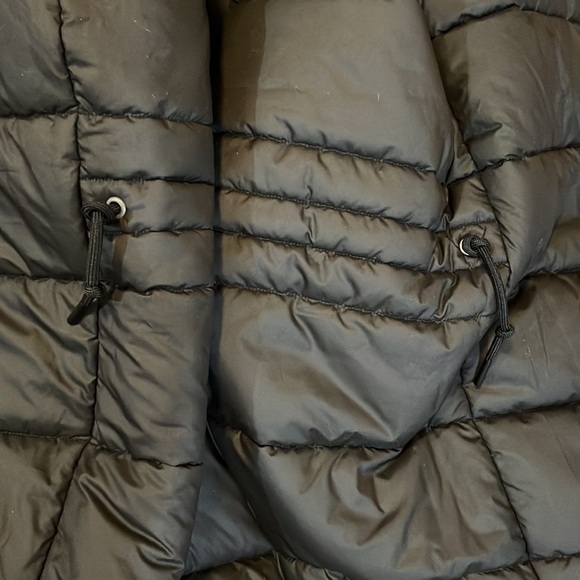 Urban Outfitters x Patagonia Great Falls Insulated Parka Size XL - Picture 10 of 17